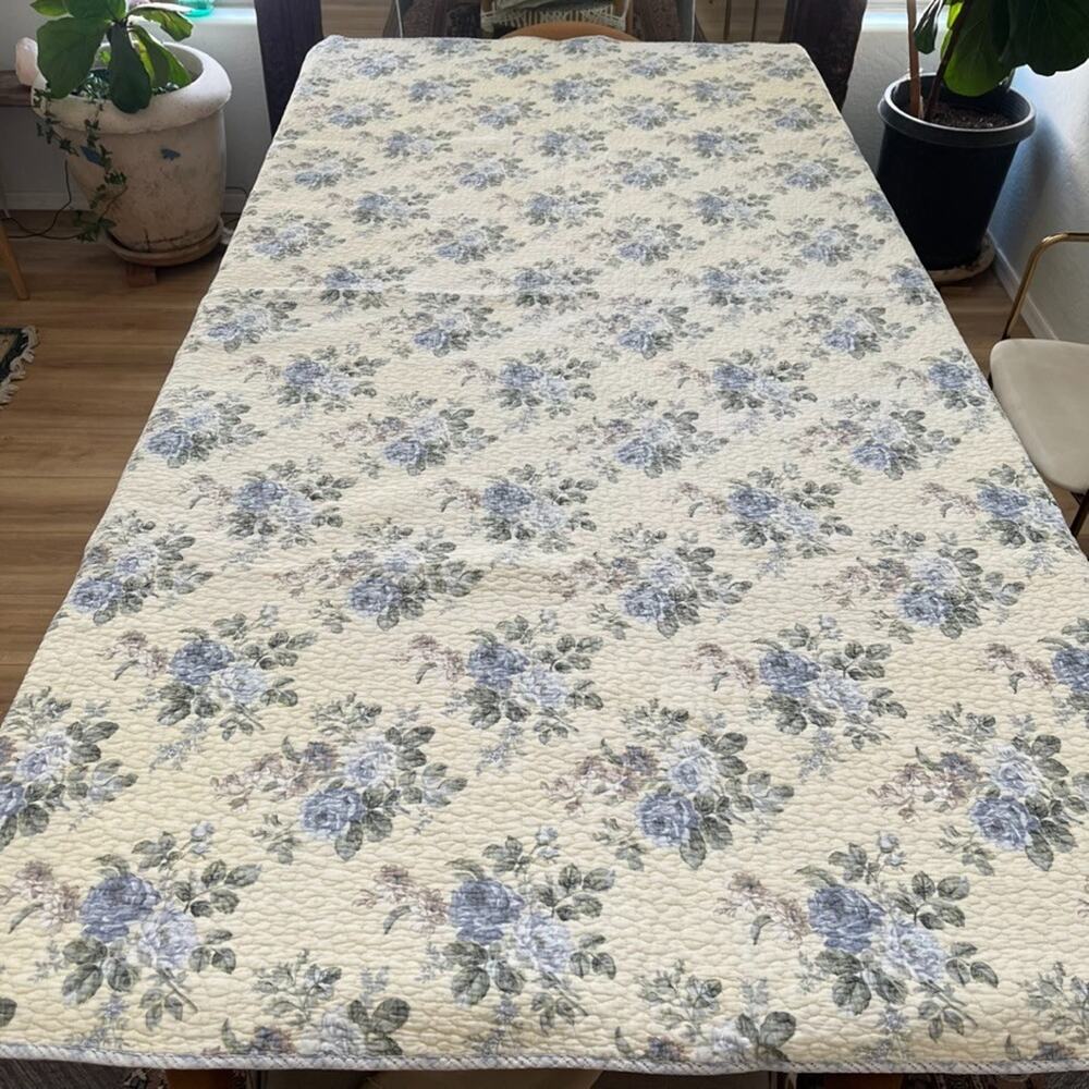 Laura Ashley Quilted Floral Full Bedspread Light Yellow Blue Botanical Floral